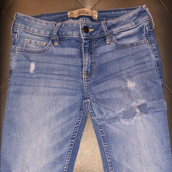 Hollister Super Skinny Jeans - Picture 2 of 5